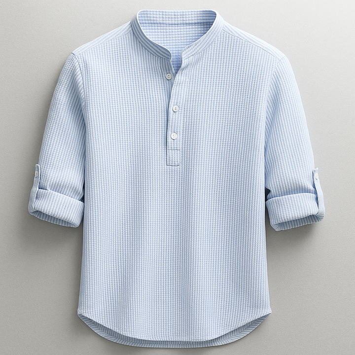 Camicia uomo elegante slim fit con colletto classico, perfetta per un look formale o casual chic. Moda uomo versatile.