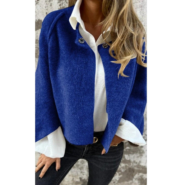Giacca donna calda e versatile con maniche lunghe. Capospalla elegante per outfit autunno inverno.