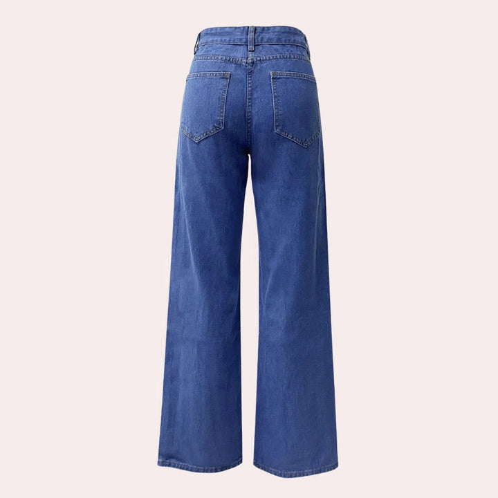 Modello jeans dritti larghi donna a vita alta, blu chiaro, per un look fresco e versatile.