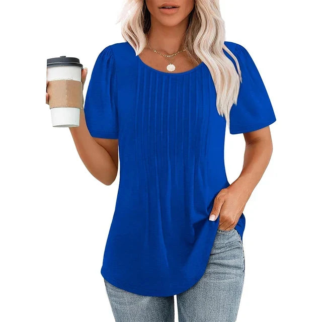 Abbigliamento donna: camicetta plissettata manica corta e scollo tondo. Perfetta per un look elegante.