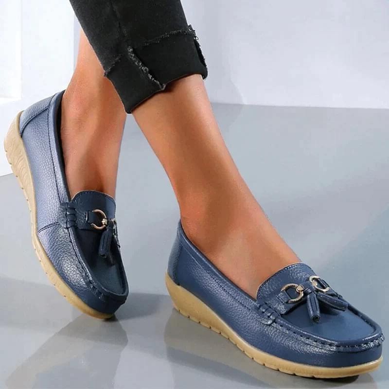 Mocassini slip-on donna, facili da indossare, con plantare di supporto per un comfort duraturo.