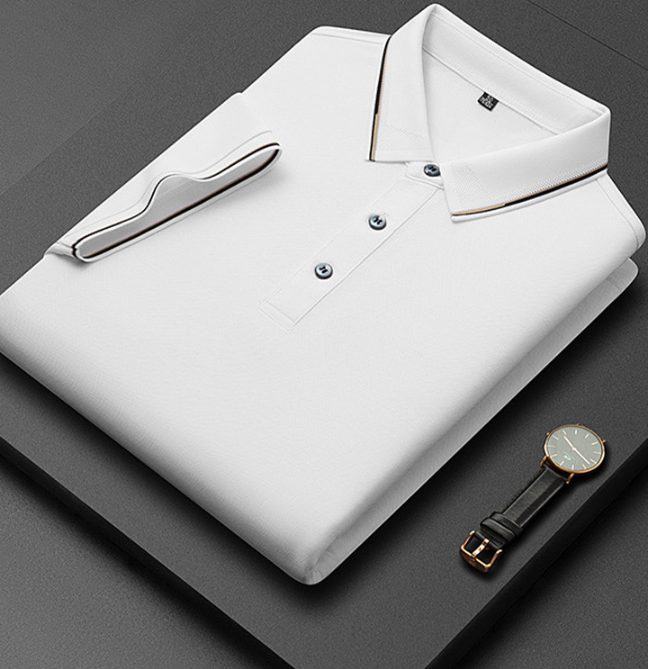 Moda uomo: polo estiva in colori assortiti per outfit impeccabili e stilosi. Abbigliamento casual.