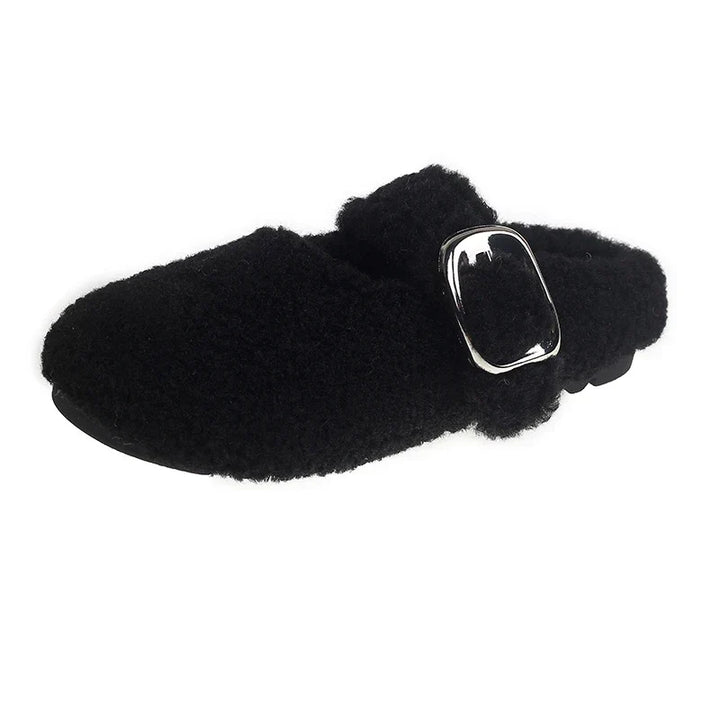 Calzature sabot donna autunno-inverno, con fibbia, foderate per calore e stile impeccabile.