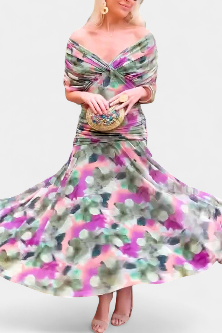 Abito donna elegante fluido con stampa vivace, vestito estivo versatile.