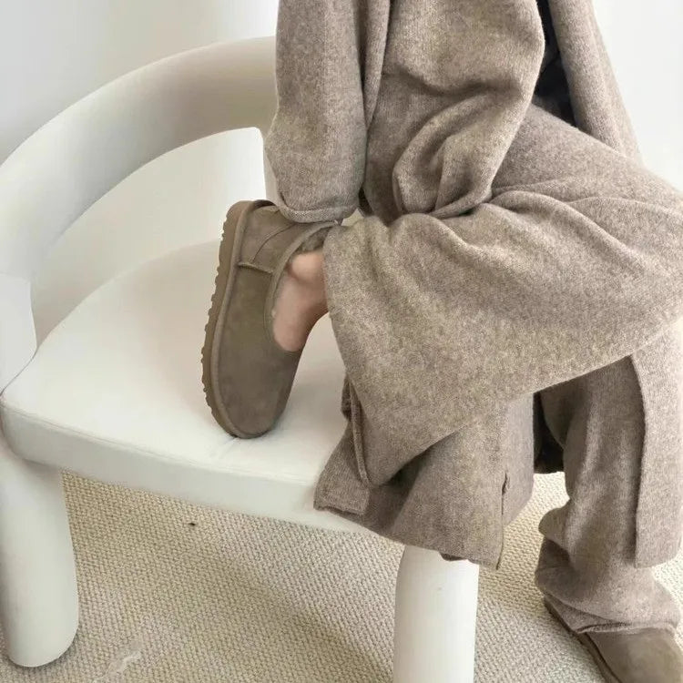 Mocassini donna beige con finitura calda, massimo comfort e stile casual per ogni occasione.