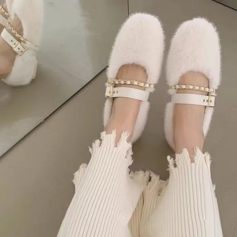 Scarpe ballerine Mary Jane da donna con cinturino, ideali per uno stile chic, elegante e confortevole.