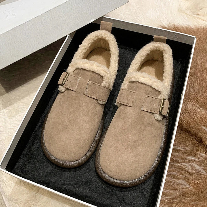 Scarpe ballerine donna slip-on casual chic, perfette per moda e praticità in ogni occasione.