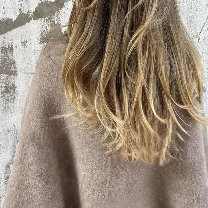 Giacca donna taglie forti, elegante e calda. Capospalla versatile a maniche lunghe per moda invernale.