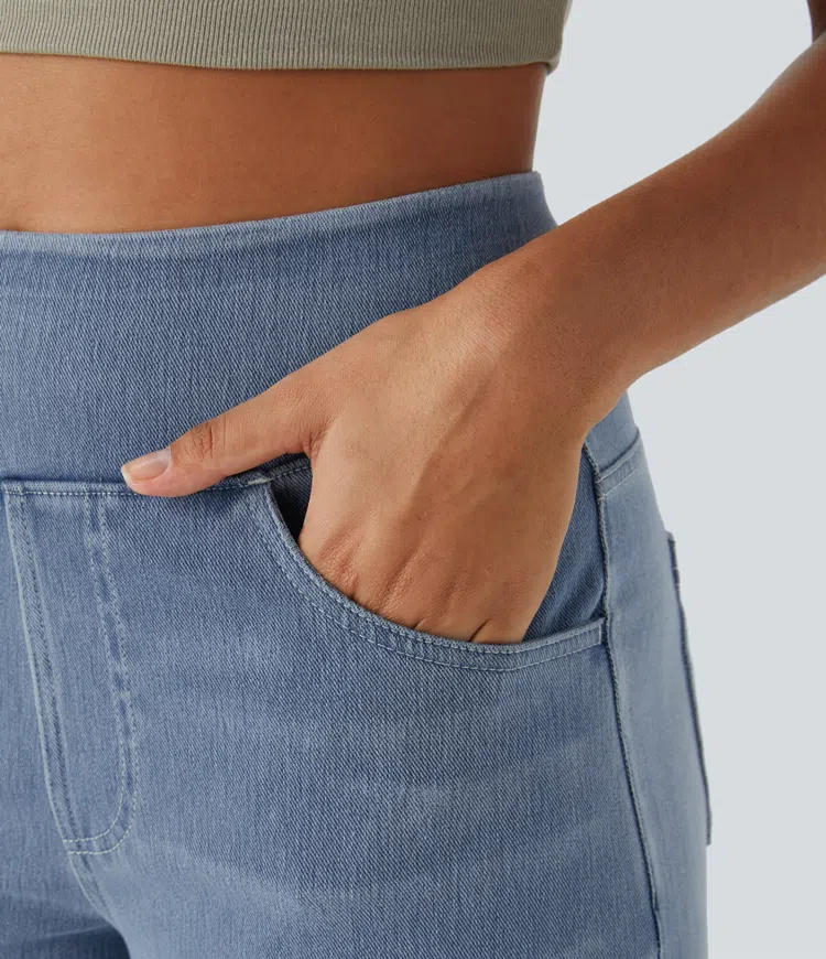 Jeans donna grigi vita alta, gamba larga. Pantaloni comodi con tasche, perfetti per la moda donna.