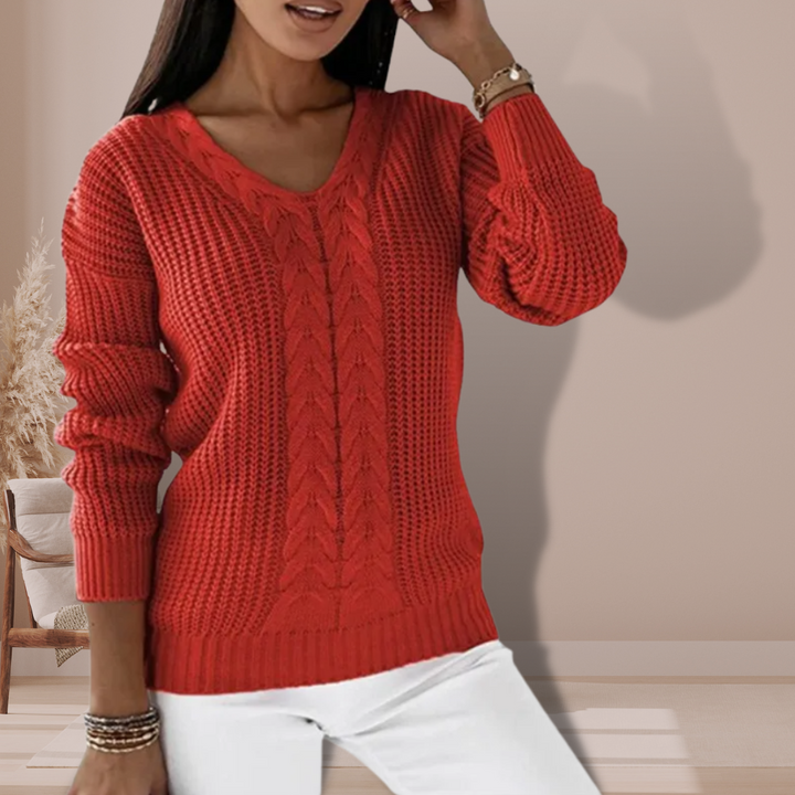 Maglieria donna calda a trecce, scollo a V, ideale per outfit autunno inverno. Comfort e stile.