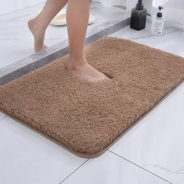 Tappetino assorbente antiscivolo per bagno, ideale per la casa, facile da pulire e comodo.