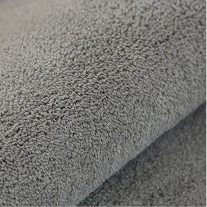 Tappetino bagno lavabile in memory foam, asciugatura rapida, igiene facile per un bagno sempre pulito.