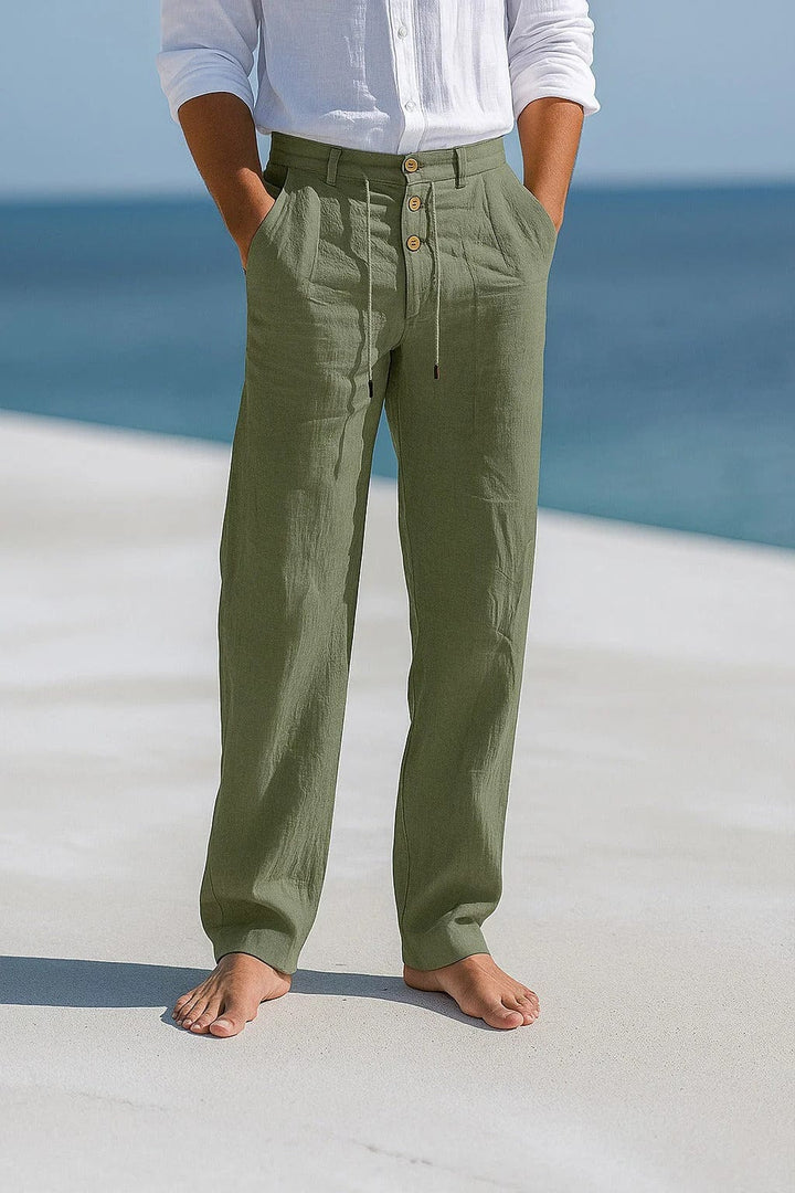Pantaloni uomo a gamba dritta per massimo comfort. Design casual e versatile, con vita elasticizzata per l'estate.