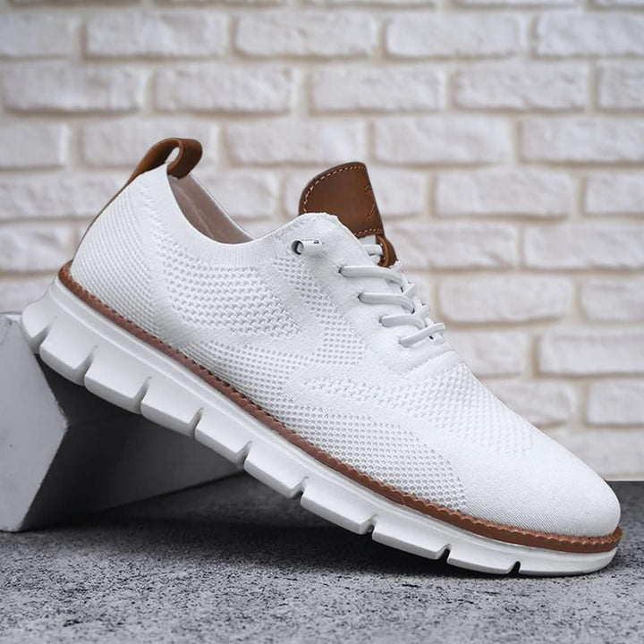 Modello unisex per passeggio, traspirante e ortopedico. Perfetto per attività quotidiane e relax.