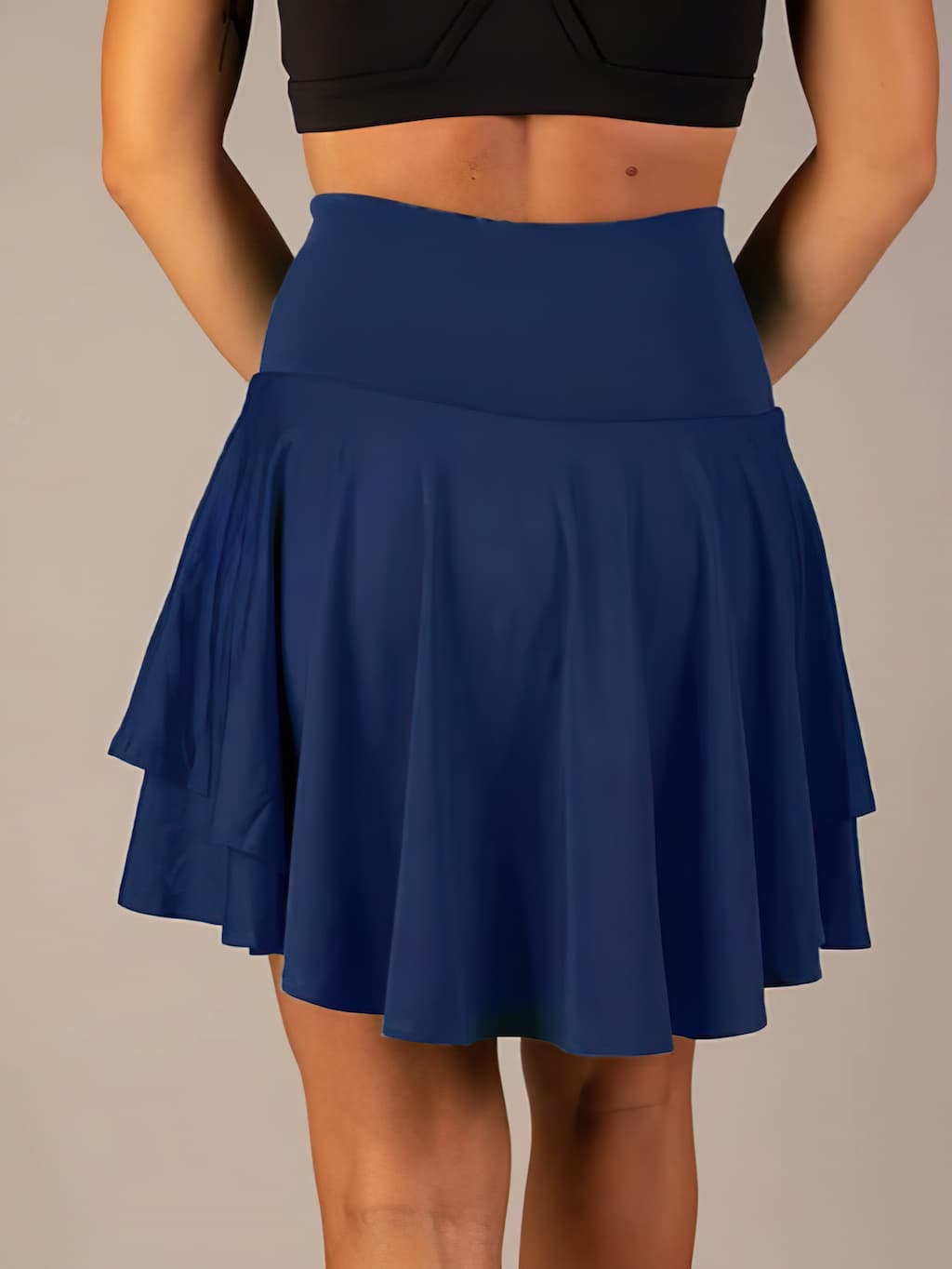 Skort da tennis donna traspirante e leggera, perfetta per correre e sport. Massima libertà.
