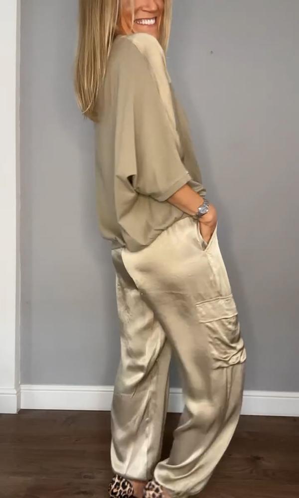 Elegante set due pezzi donna estivo, perfetto per un look chic e moderno in estate.