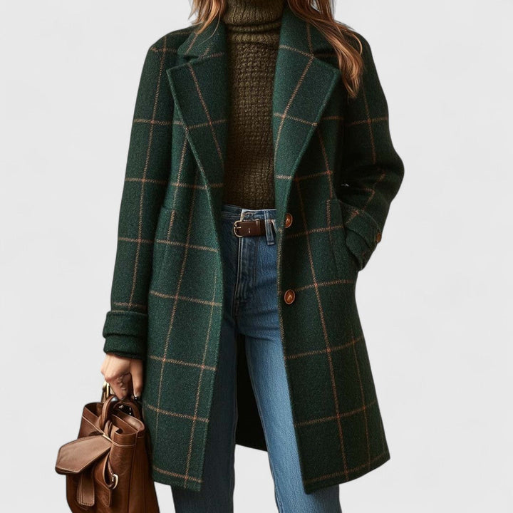 Cappotto donna tweed scozzese verde scuro, elegante e classico, con revers a lancia, perfetto autunno/inverno.