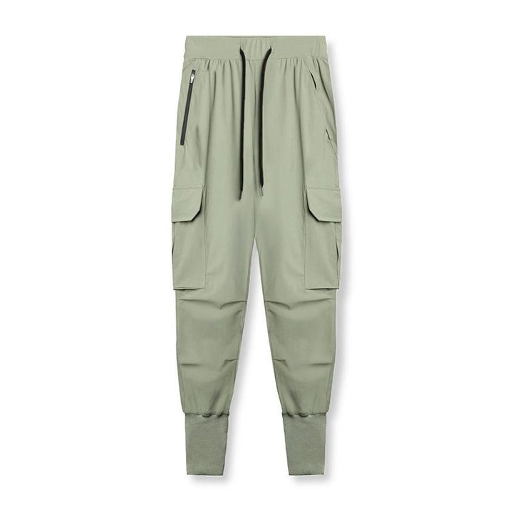 Abbigliamento uomo: pantaloni jogger sportivi per comfort e stile attivo e moderno.