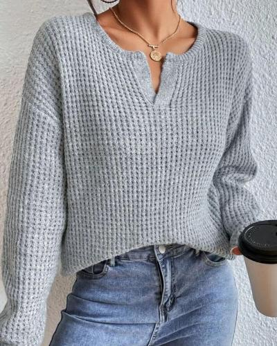 Maglione donna a maniche lunghe, scollo a V. Stile casual ed elegante per comfort quotidiano e moda invernale.