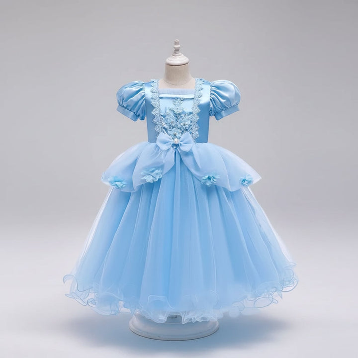 Costume da principessa per bambina, vestito elegante con tiara e accessori completi per festa.