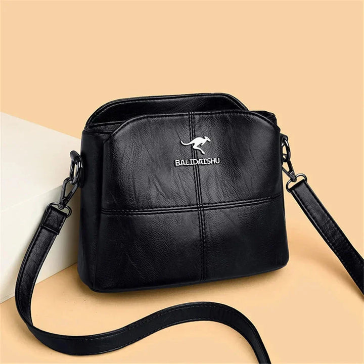 Borsa a mano in pelle elegante da donna, versatile per uso quotidiano e occasioni speciali.
