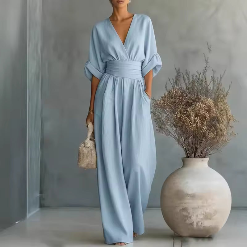 Tuta donna comoda con gamba ampia, ideale per un look casual chic di primavera estate, molto versatile.