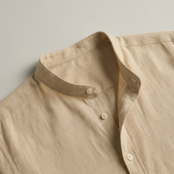 Elegante camicia uomo casual a maniche lunghe, colletto coreano, perfetta per look estivi e primaverili.