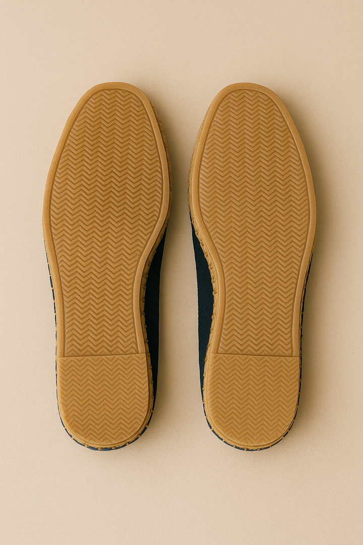 Espadrillas uomo leggere, scarpe estive slip-on per massimo comfort e stile casual.
