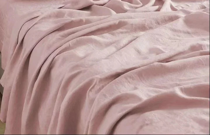 Biancheria da letto lusso in lino, per un tocco di eleganza e raffinatezza nella tua camera.