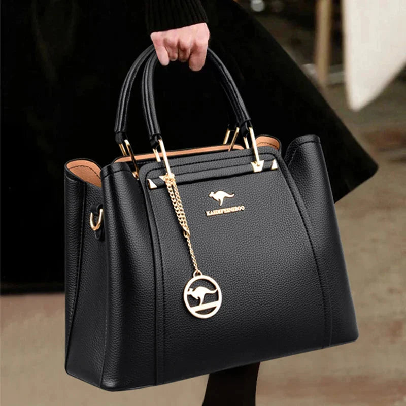 Borsa a tracolla da donna in pelle morbida lussuosa, elegante e versatile.
