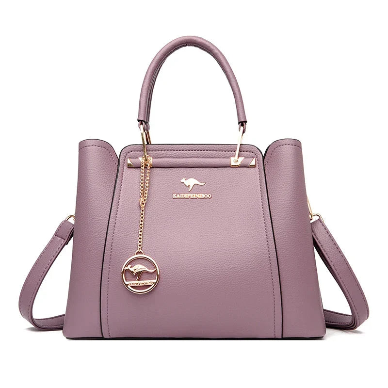 Borsa tracolla donna, in pelle lussuosa, perfetta per eleganza e praticità quotidiana.