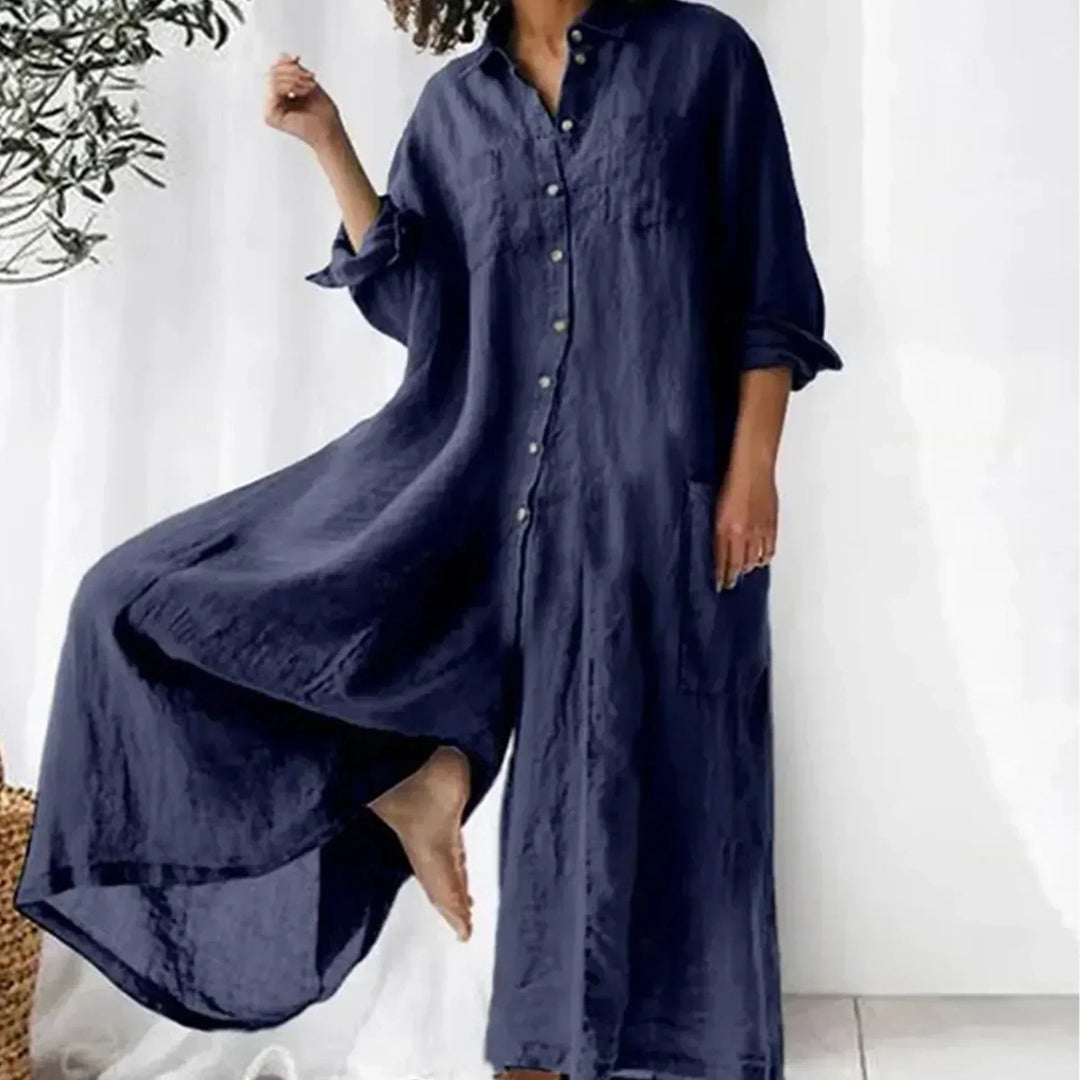 Elegante tuta donna gamba larga abbottonata, per uno stile casual chic senza sforzo. Perfetta per il tuo outfit estivo.