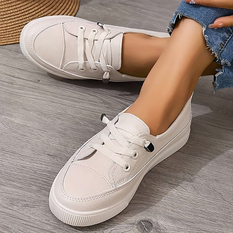 Calzature sportive da uomo, sneakers ortopediche con supporto plantare per massimo comfort nel passeggio.