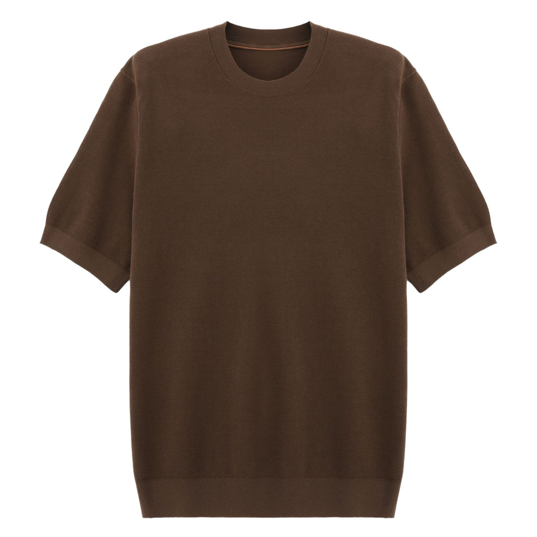 Maglietta da uomo a maniche corte, con girocollo strutturato. Comfort e stile per la moda maschile estiva.