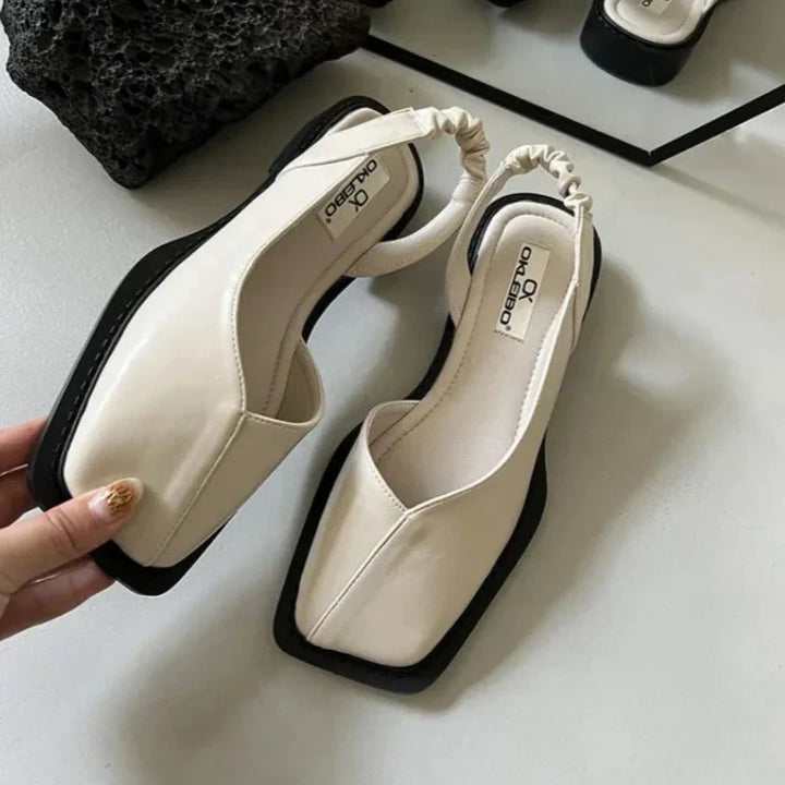 Scarpe donna comode e leggere, design slip-on in pelle per uso versatile, ufficio o tempo libero.