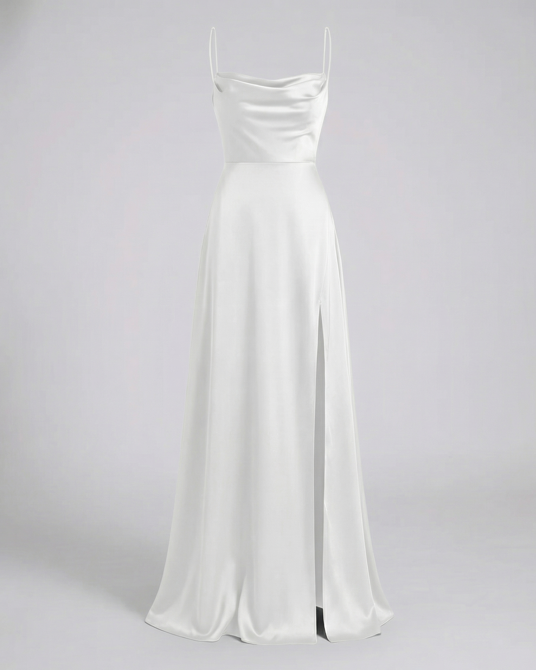Vestito lungo elegante e fluido con spacco, abito maxi donna per serate chic e sofisticate.