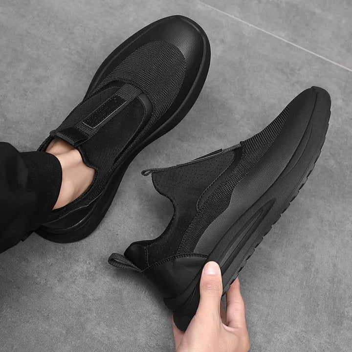 Scarpe donna antiscivolo nere per postura e comfort. Ideali per camminare, lavoro, massima stabilità.