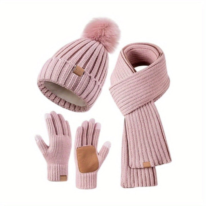 Set invernale uomo: calore e comfort con cappello, sciarpa e guanti touchscreen in pile. Moda e funzionalità.