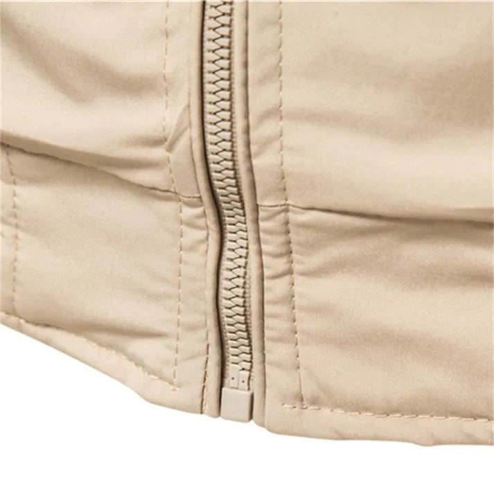 Giacca estiva/primaverile bomber da uomo, leggera. Look moderno e casual, versatile per abbigliamento maschile.