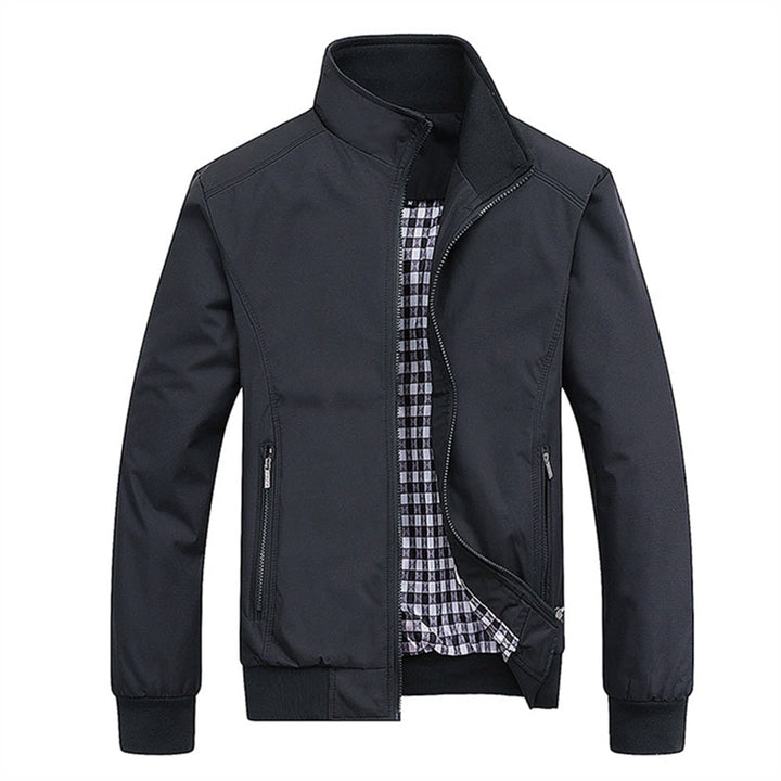 Bomber da uomo leggero e versatile, ottimo per primavera/autunno. Giacca casual con collo rialzato.