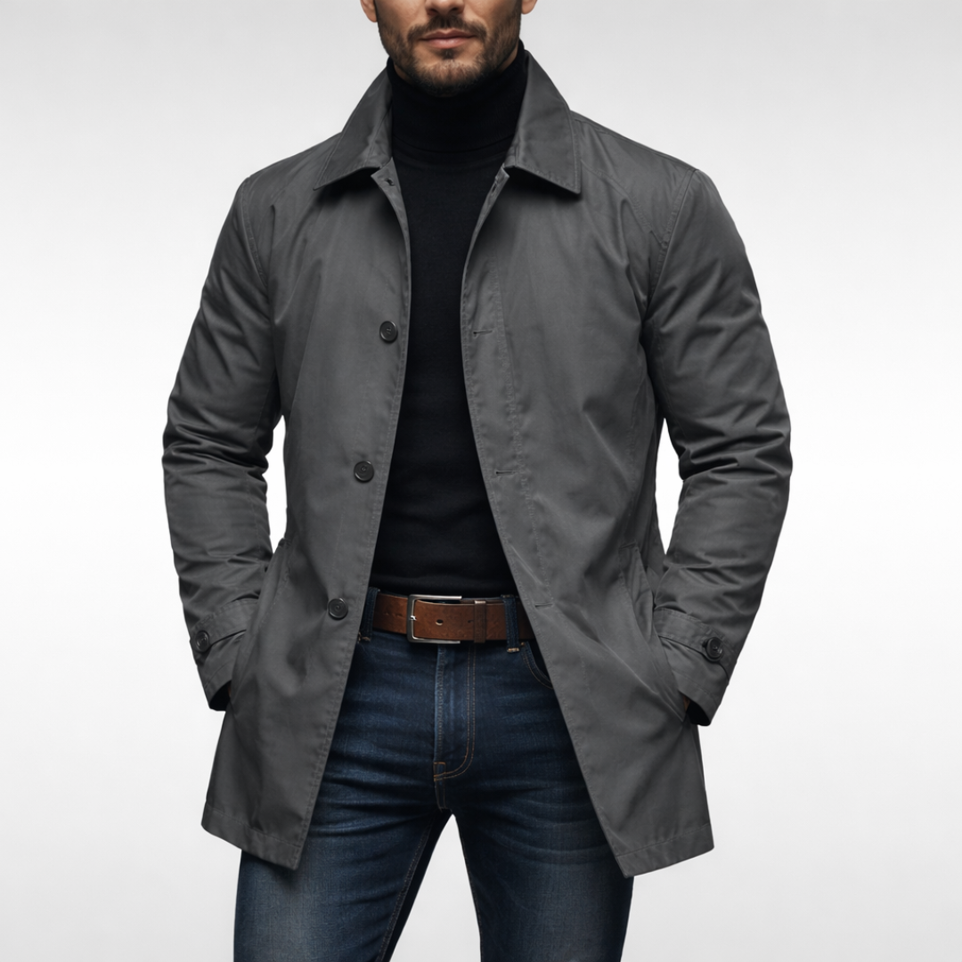 Elegante cappotto monopetto uomo per autunno/inverno, perfetto per un look sofisticato.