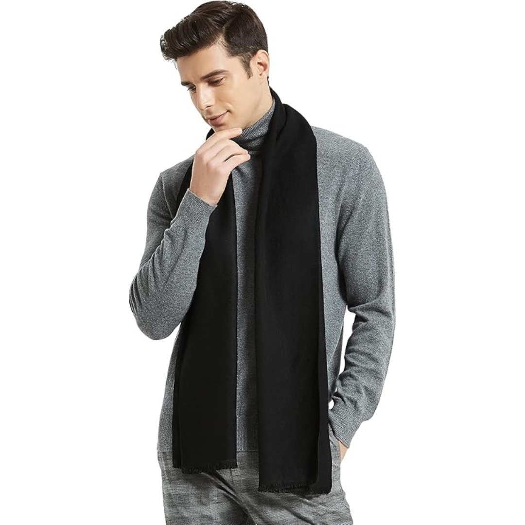 Sciarpa e cappello in lana cashmere per uomo, set a maglia che unisce stile e calore.
