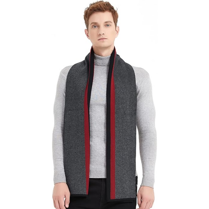 Set regalo uomo: sciarpa e cappello in morbido cashmere e lana, ideali per l'inverno.