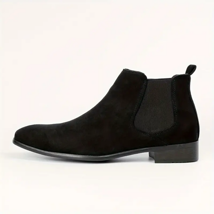 Stivali Chelsea uomo slip-on in pelle, ideali per comfort quotidiano e facili da indossare.