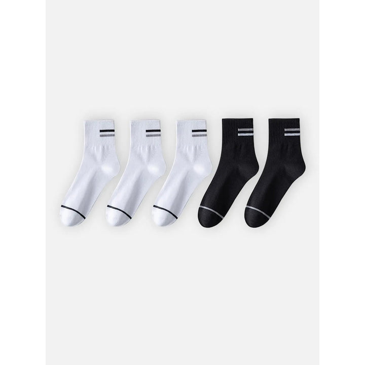 Calze casual uomo pacchetto 5, morbide e antiscivolo. Ideali per relax e stile quotidiano. Dettagli a righe.