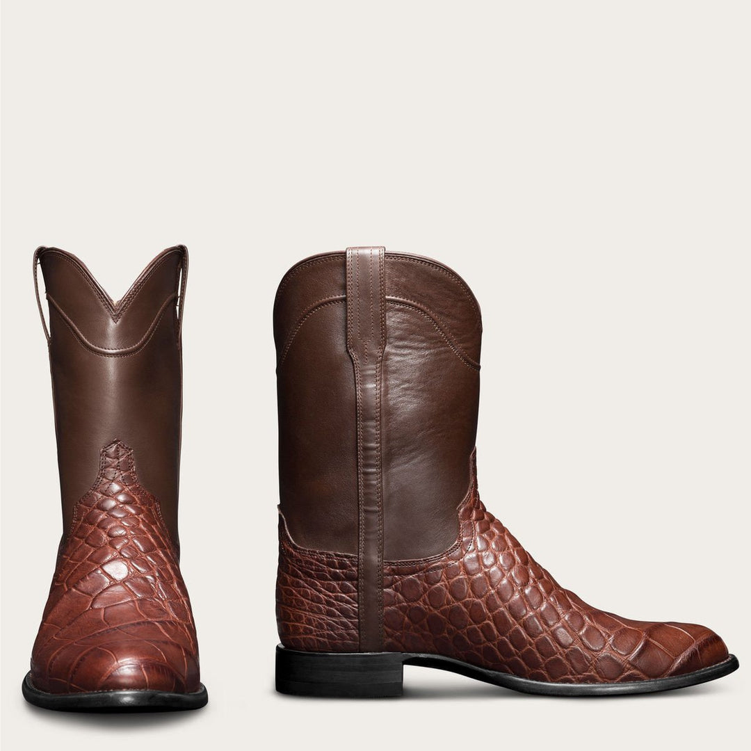 Suola resistente stivali roper neri da uomo. Punta tonda, effetto coccodrillo. Comfort per lo stile western.
