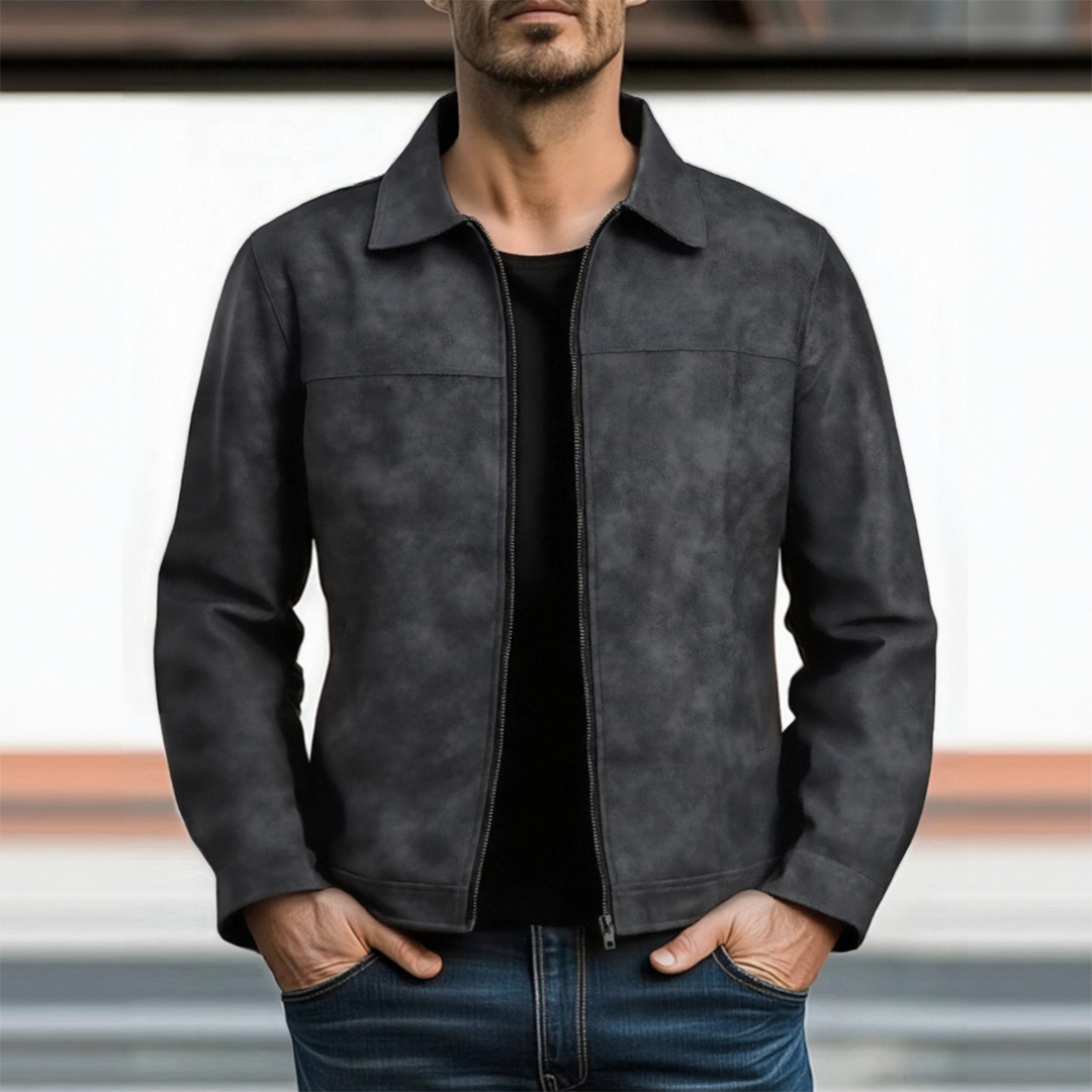 Giacca da uomo biker nera, slim fit, con cerniera e collo aperto, per un look di moda casual ed elegante.