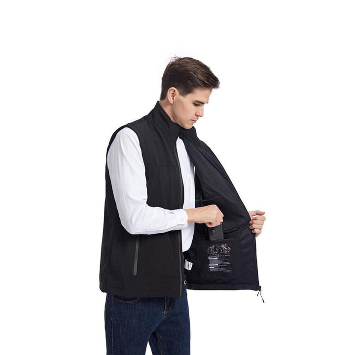Gilet riscaldato uomo con collo alto e cerniera intera, perfetto per l'inverno.