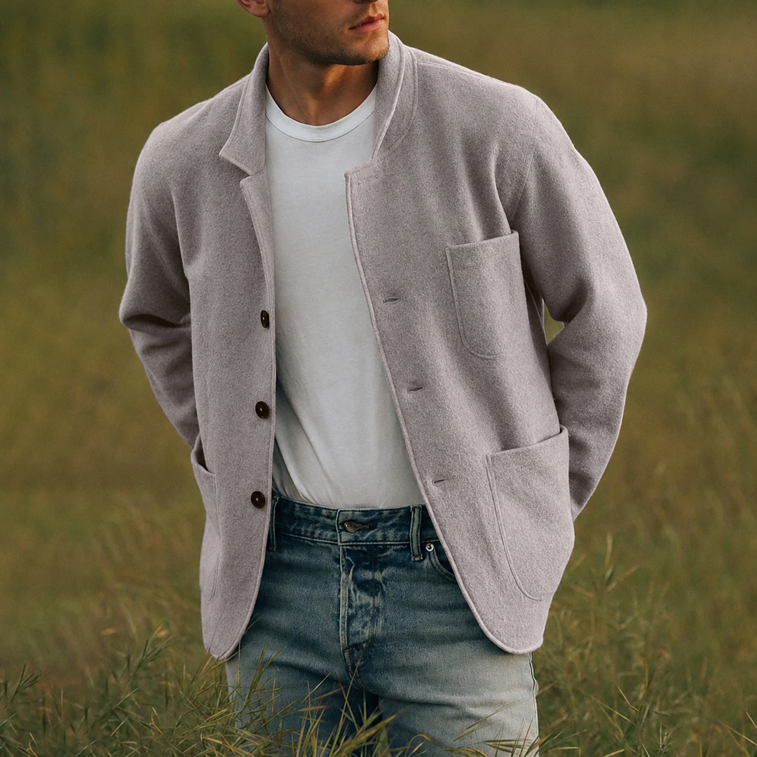 Cardigan blazer uomo elegante e versatile con revers, ideale per outfit ufficio o stile smart casual.