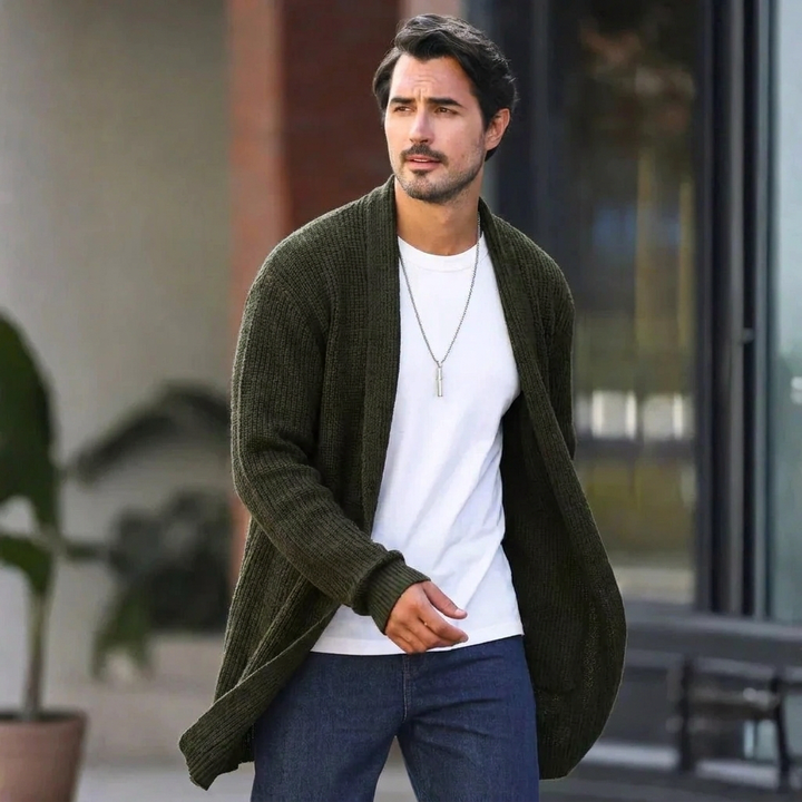 Elegante cardigan da uomo a collo a scialle, maglione aperto perfetto per outfit casual e versatili.